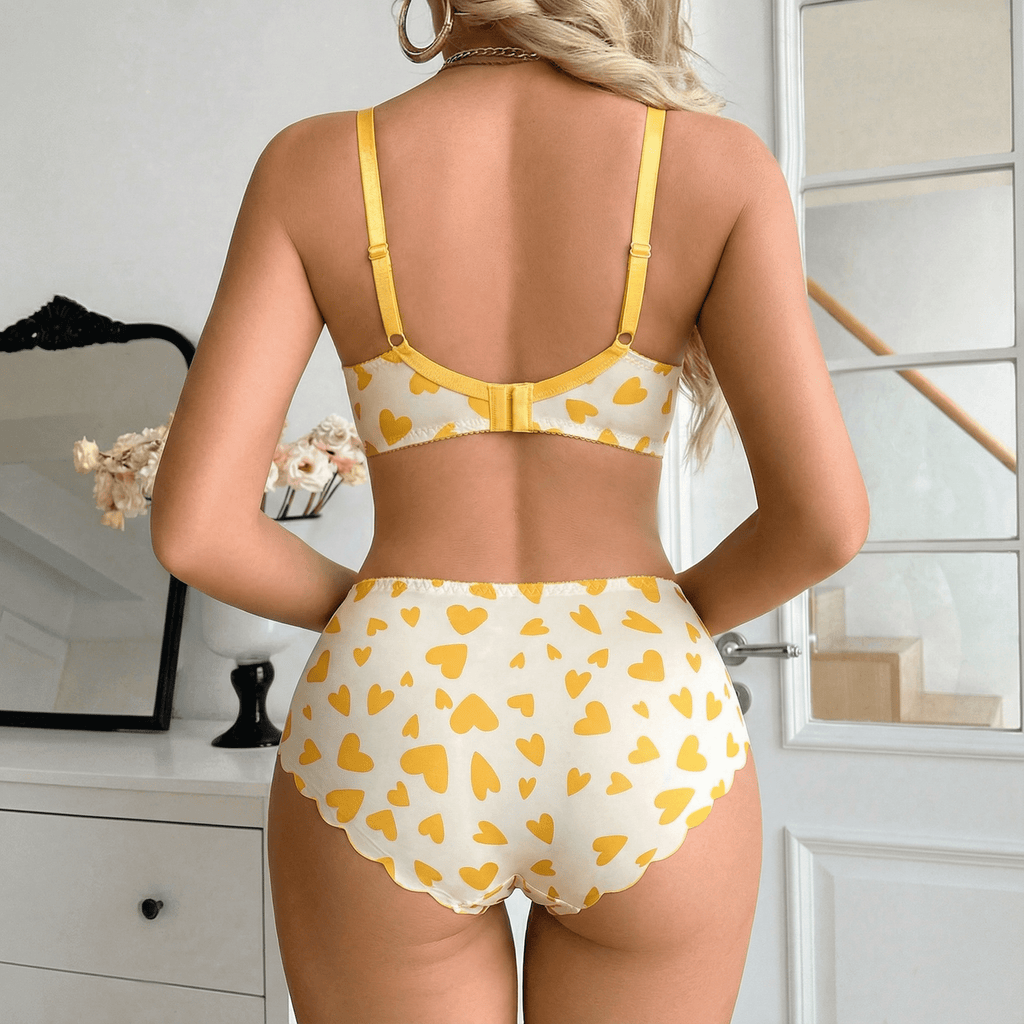 Vloura Women’s Heart Print Bra & Panty Set
